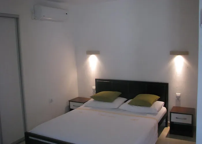 아파트 Blanka Zrnovo